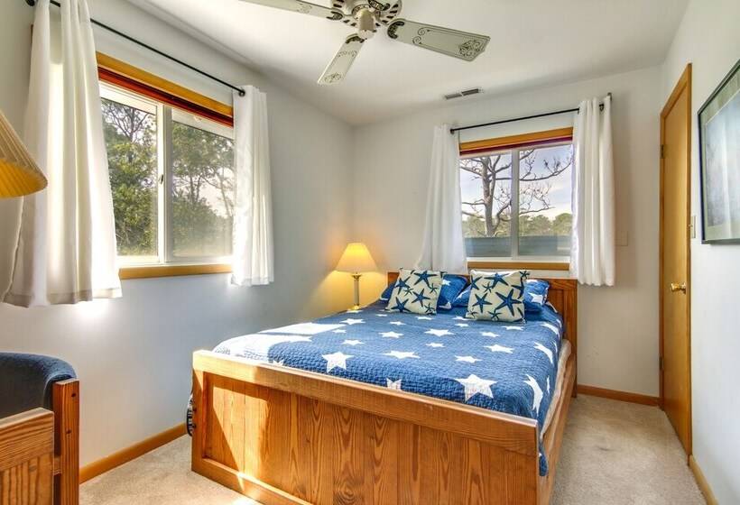 Home W/ Wetland Views  Half Mi To Bethany Beach!