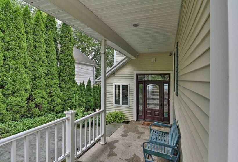 Linden Lakefront Hideaway: Dock & Private Beach!