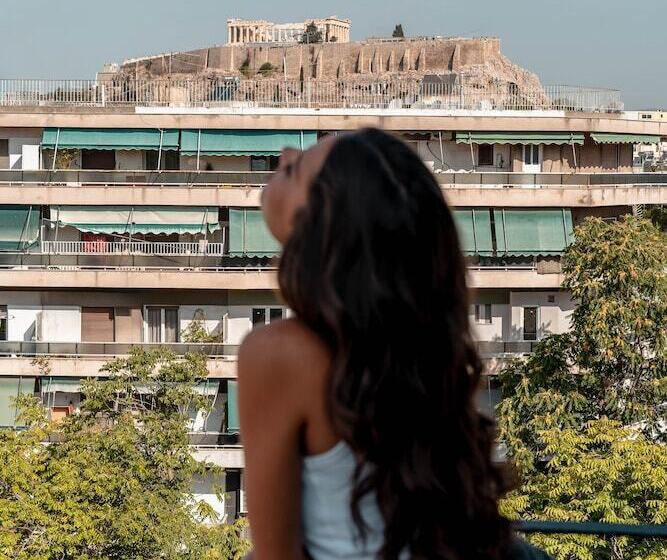 בית מלון כפרי Athesense Suites