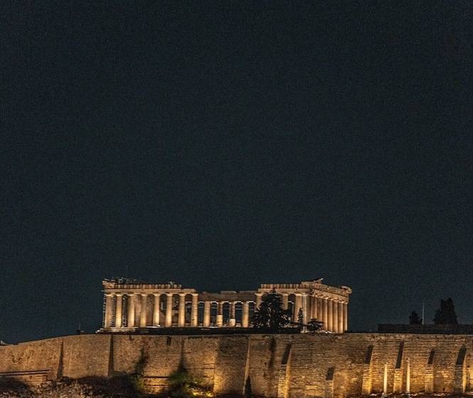 בית מלון כפרי Athesense Suites