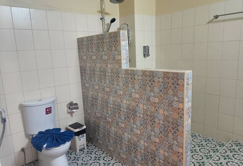 فندق Baan Suan Villas Resort