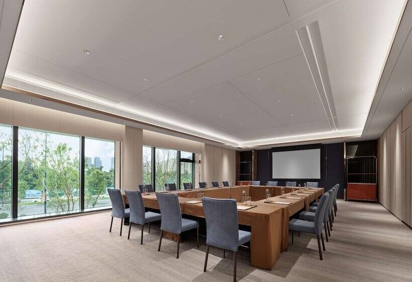 ホテル Doubletree By Hilton Cangnan