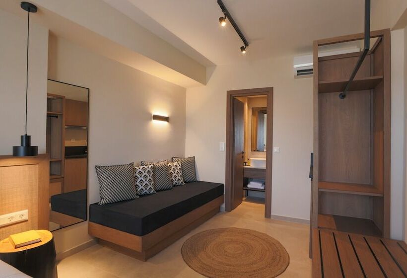ホテル Elivia Boutique Suites