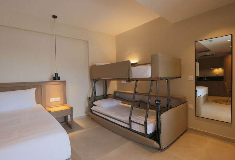 ホテル Elivia Boutique Suites