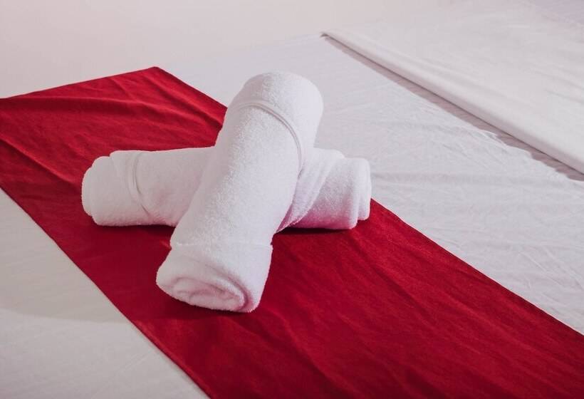 فندق Gabz'k Travellers Inn