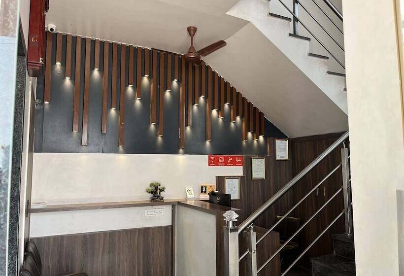 בית מלון כפרי Hsm Grand