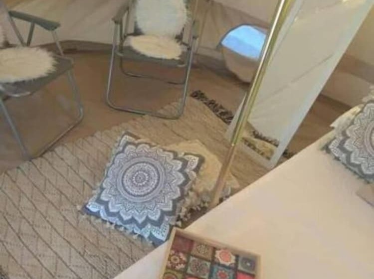 בית מלון כפרי Queens Luxury Glamping