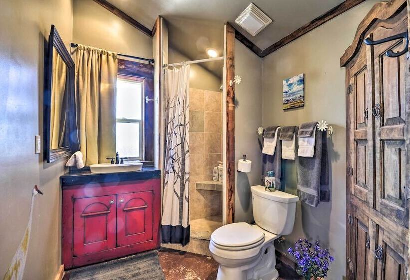 Hundred Year Old Shell Valley Settlers Cabin!