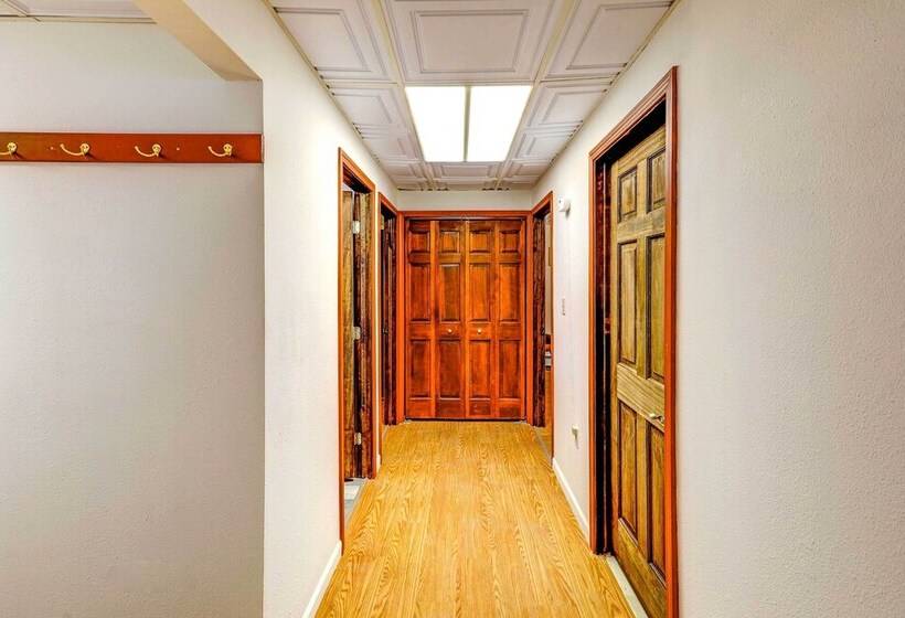 Ideally Located Fairbanks Vacation Rental!