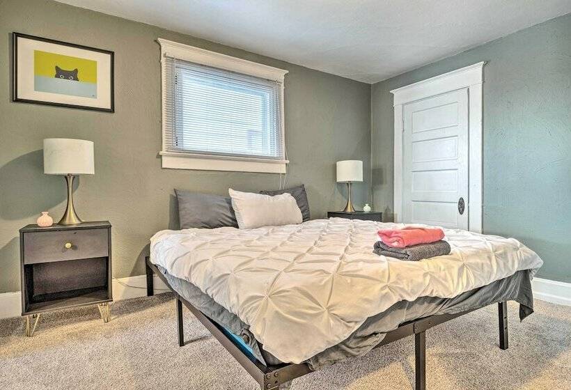 Indianapolis Vacation Home Near Garfield Park