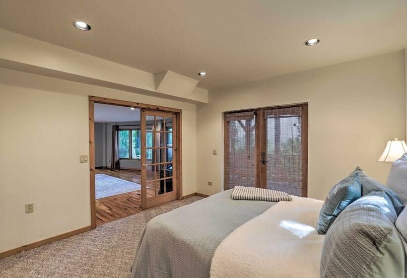 Black Mountain Gem W/ Inviting Deck & Scenic Views