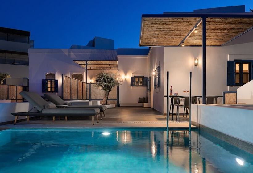 Kalathos Square Luxury Suites