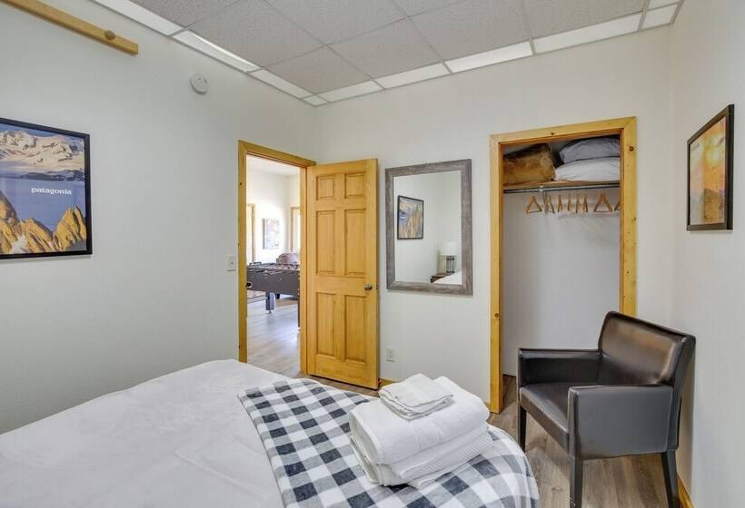 Keystone Escape W/ Amazing Mt Rushmore View!