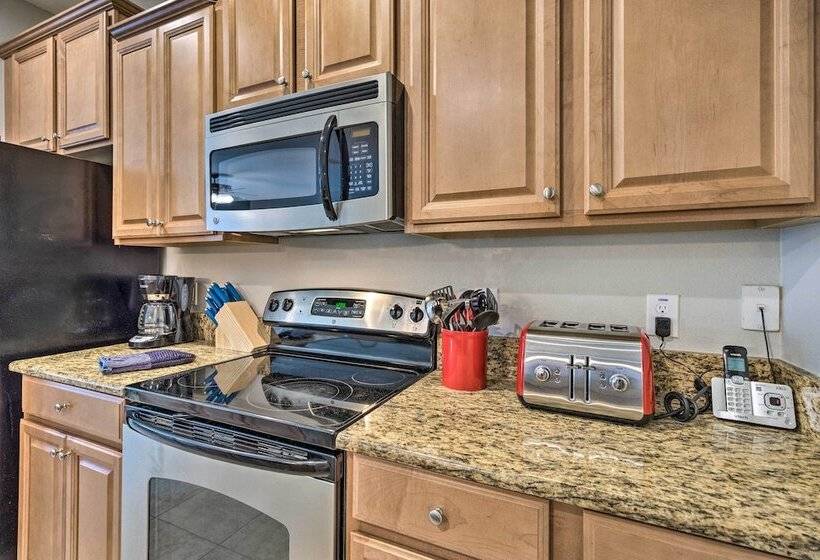 Grou Friendly Kissimmee Home: 7 Mi To Disney Parks