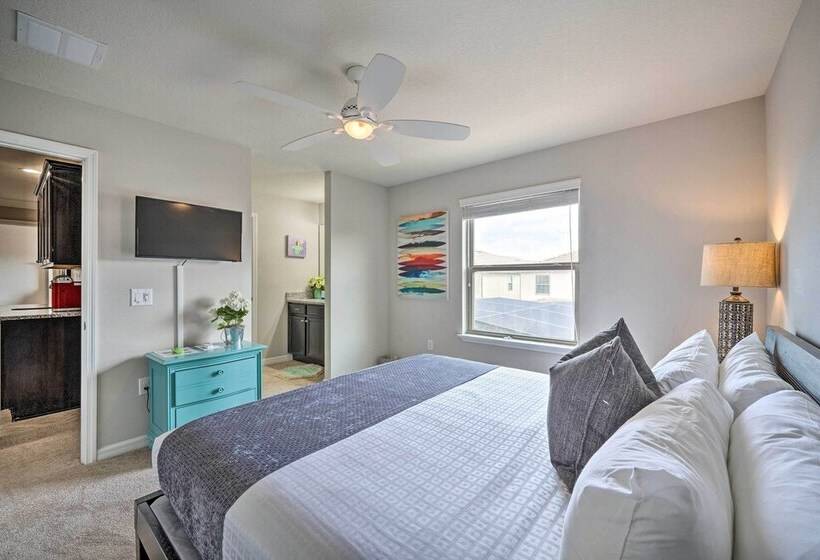Kissimmee Retreat With Private Pool & Spa