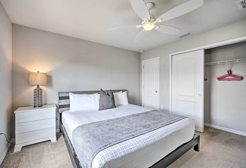 Kissimmee Retreat With Private Pool & Spa