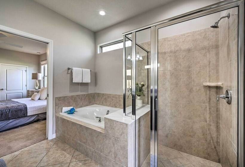 Kissimmee Retreat With Private Pool & Spa