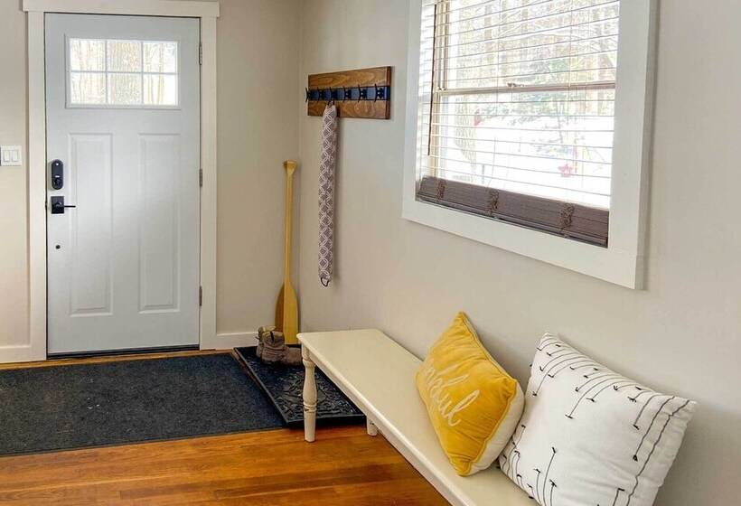 Walk To Beach: Lake Michigan Getaway!