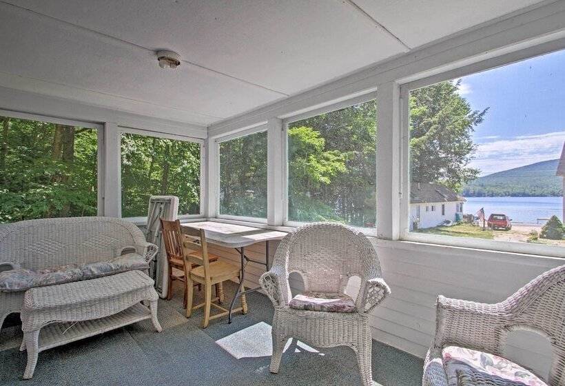 Lake Stinson Cottage W/ Sunroom & Shared Dock!