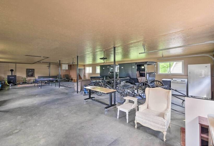 Loft Unplugged W/ Outdoor Space In Amish Country!