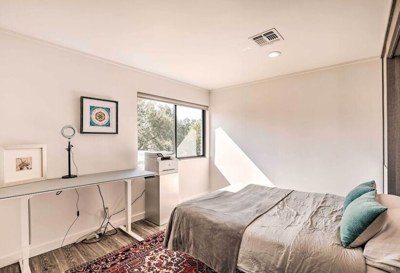 Luxe Mid Century Austin Home W/ Canyon Views