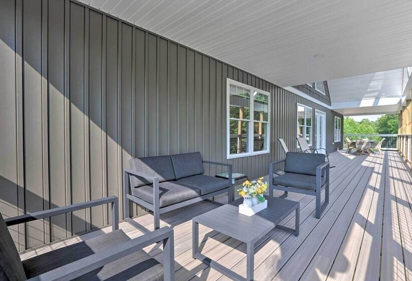 Rough River Lake House W/ Dual Primary Suites!