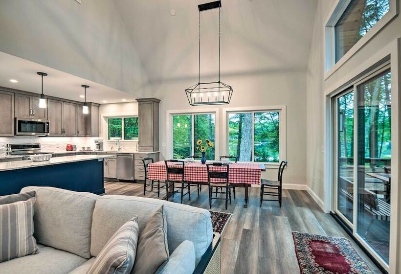 Modern Francestown Retreat On Scobie Pond!