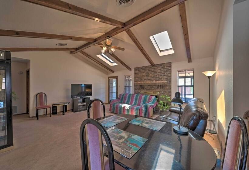 Mountain View Desert Home   25 Mins To White Sands