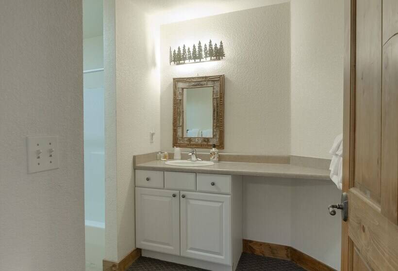 Mountain View Grand Lake Lodge Escape