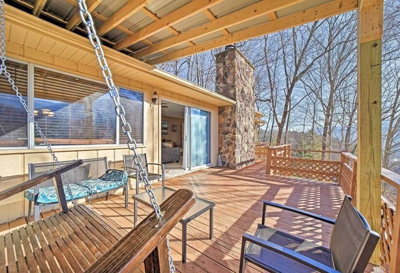 Mountain View Maggie Valley House W/ Spacious Deck