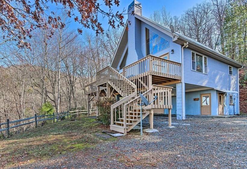 Family Friendly Murphy Cabin W/ Deck & Fire Pit!