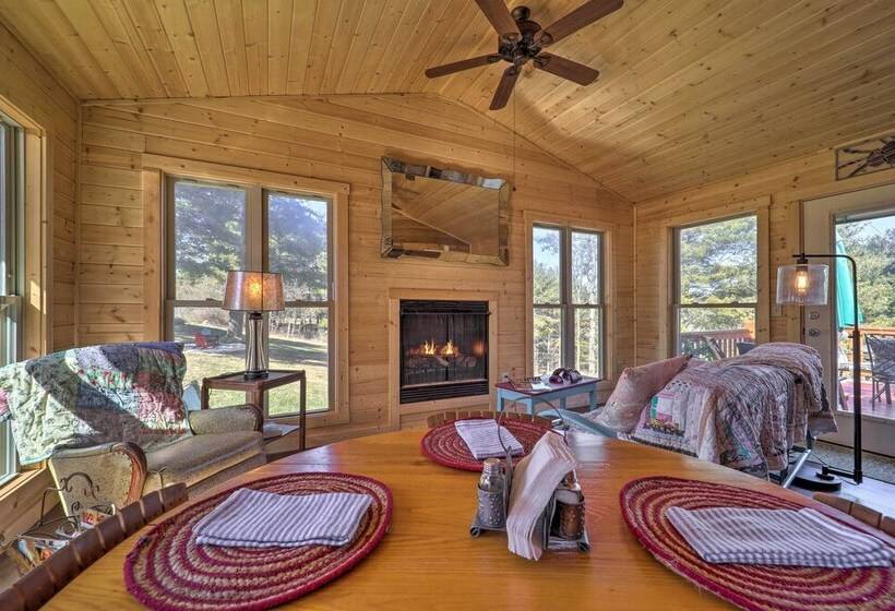 Nature Escape In Wytheville W/ Covered Porch!