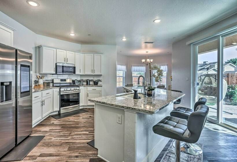 Fresno Home W/ Grill 9 Mi To Downtown
