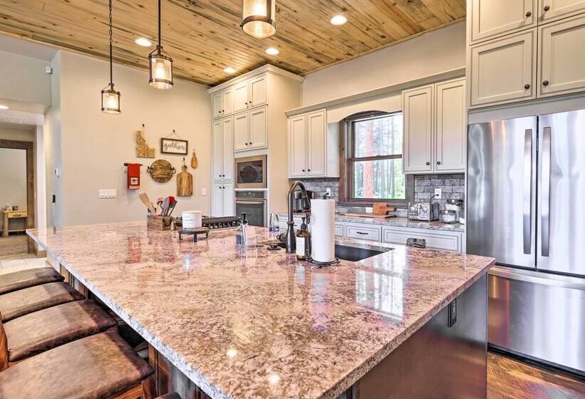 Newly Renovated Garden Valley Cabin W/hot Tub