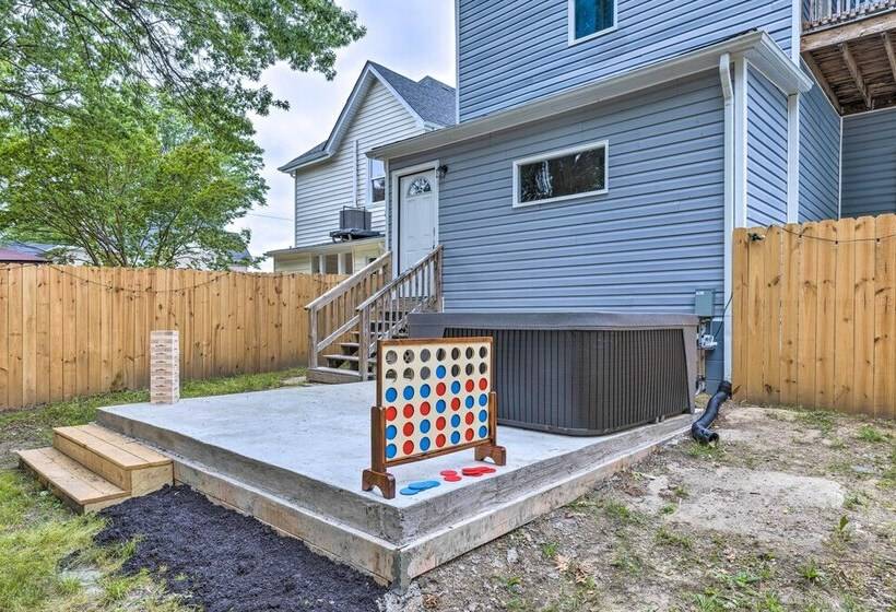 Home W/ Hot Tub < 2 Mi To Downtown Richmond!