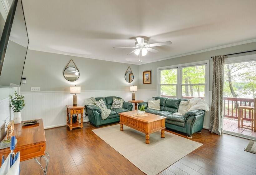 North Carolina Retreat   Deck, Grills & Lake Views