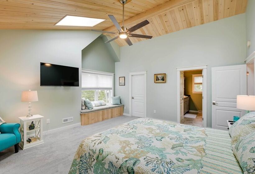 Oceanfront Prospect Harbor House W/ Deck, View