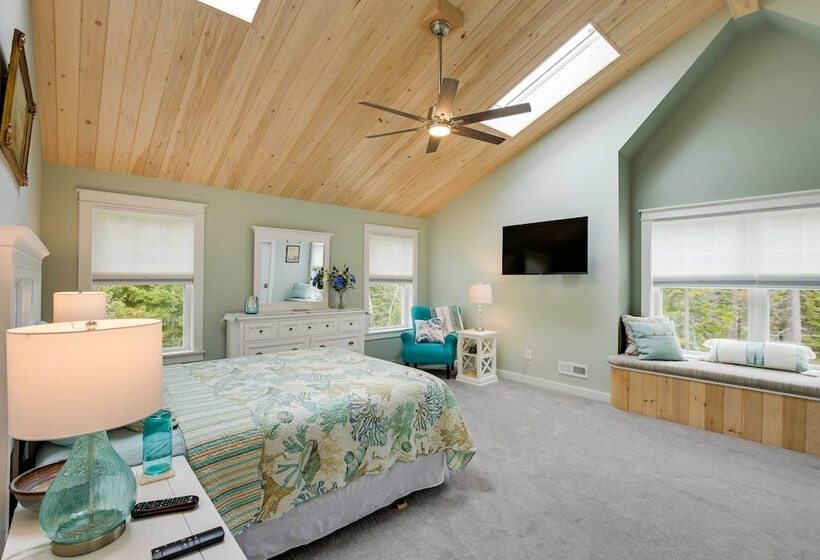 Oceanfront Prospect Harbor House W/ Deck, View