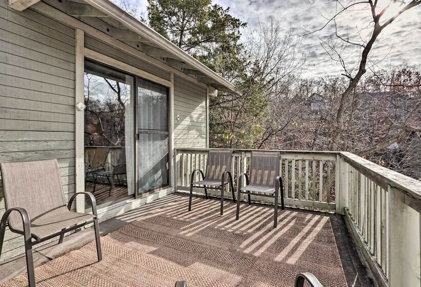 Osage Beach Family Home With Resort Perks!