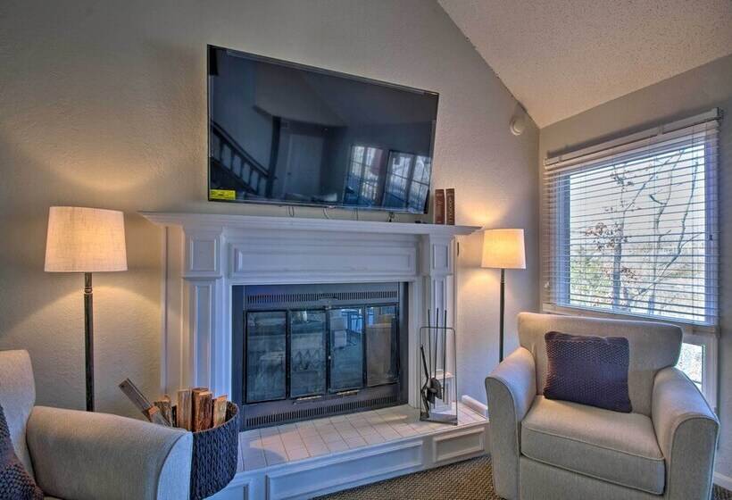 Margaritaville Hideaway: 3 Decks & Fireplace!