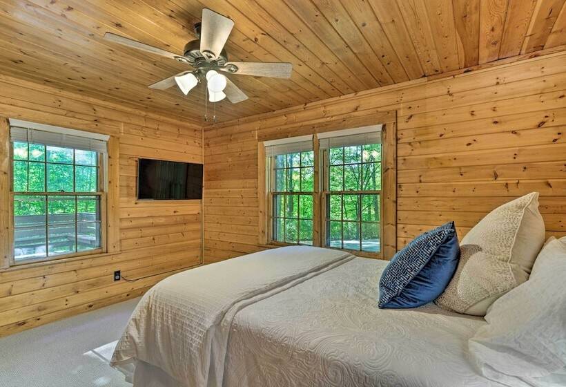 Peaceful Moravian Falls Cabin Near Fishing!