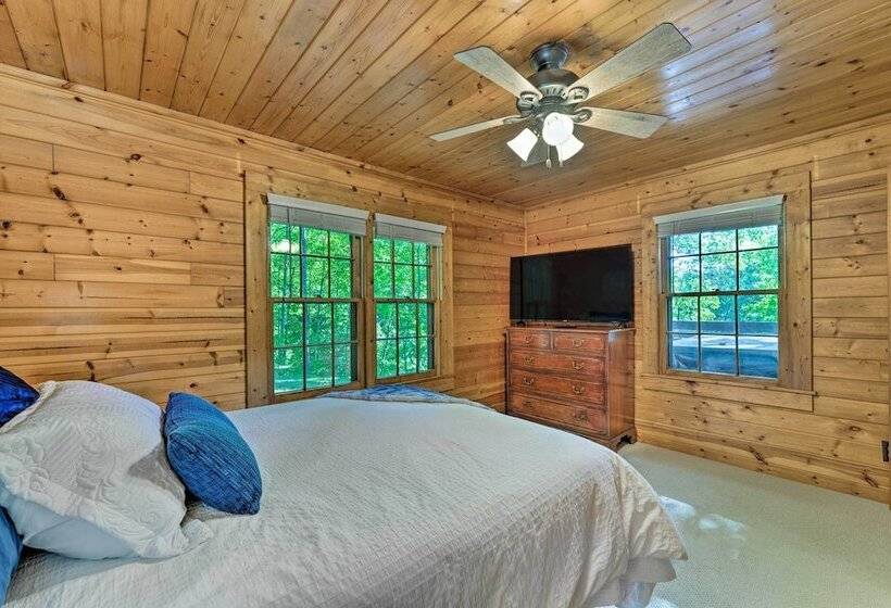 Peaceful Moravian Falls Cabin Near Fishing!