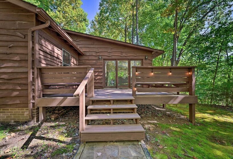 Peaceful Moravian Falls Cabin Near Fishing!