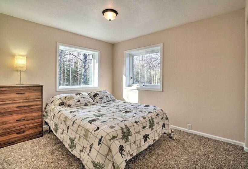 Peaceful Mountain View Home   Walk To Kenai Lake!