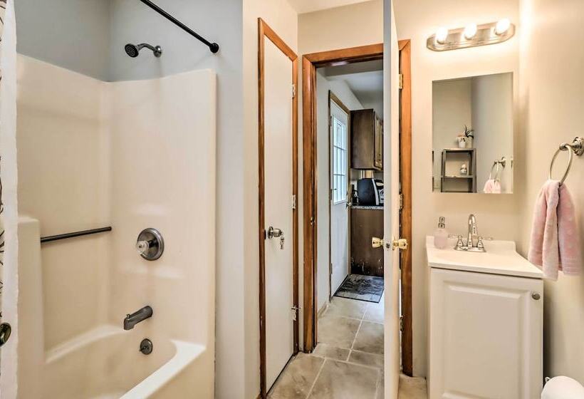 Hot Tub + Game Room: Peaceful Poconos Home!