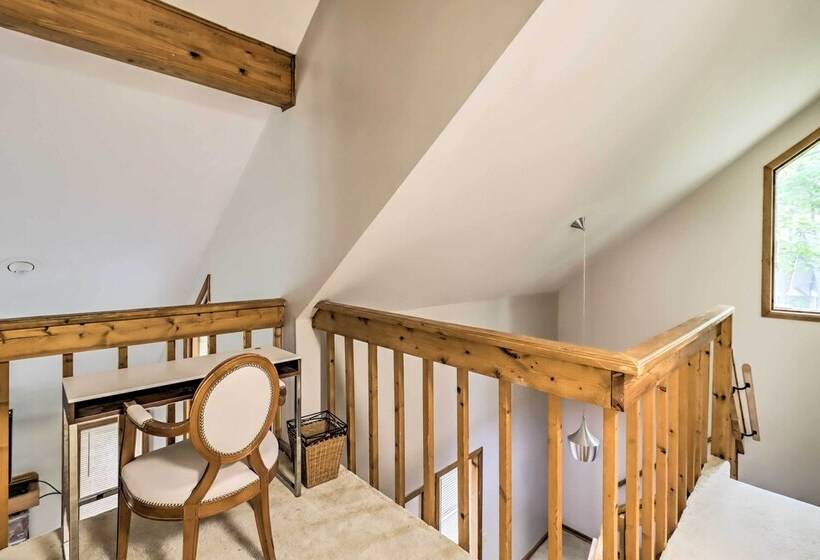 Hot Tub + Game Room: Peaceful Poconos Home!