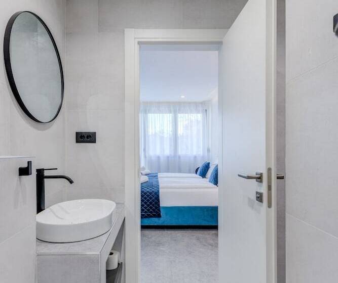 펜션 Lichia Amia Luxury Rooms