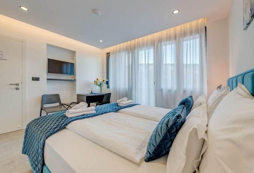 펜션 Lichia Amia Luxury Rooms