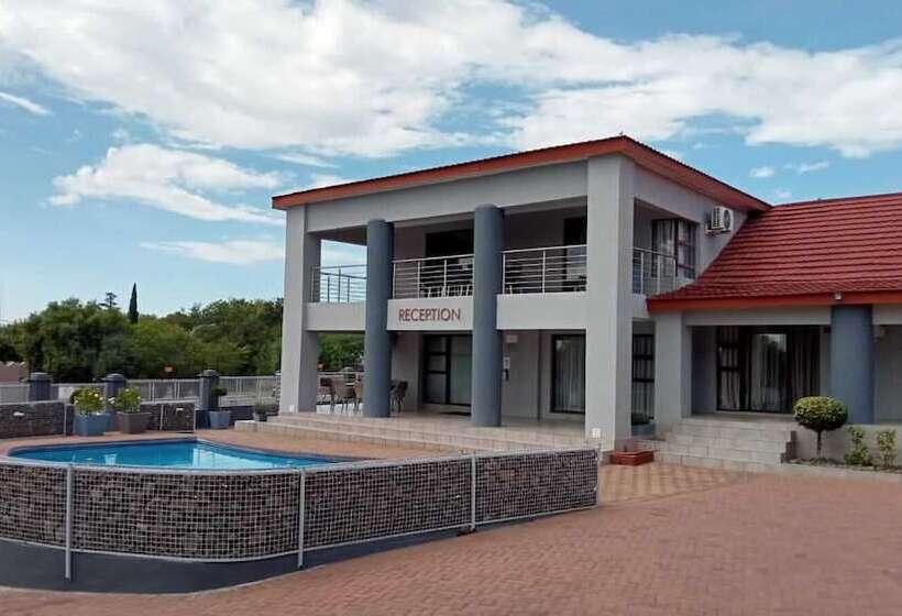 פנסיון On Hill Lodge