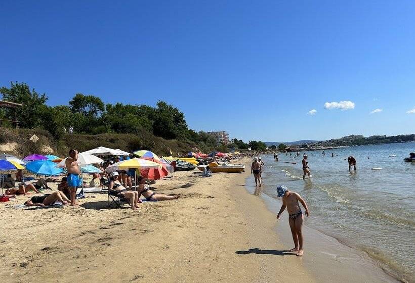 Пансион Panorama Apartmentschantall